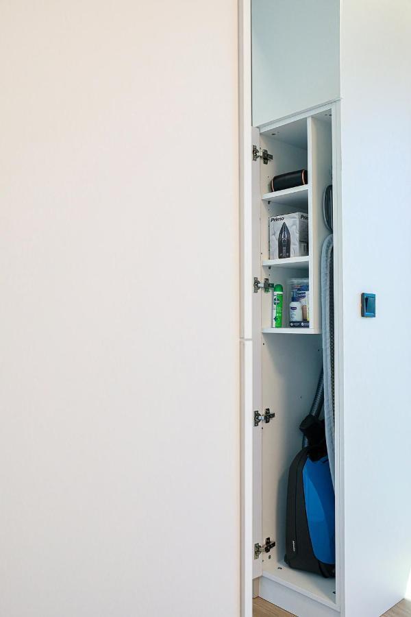 The First Key Luxury & Small Apartment In The Center Of Ксанти Экстерьер фото