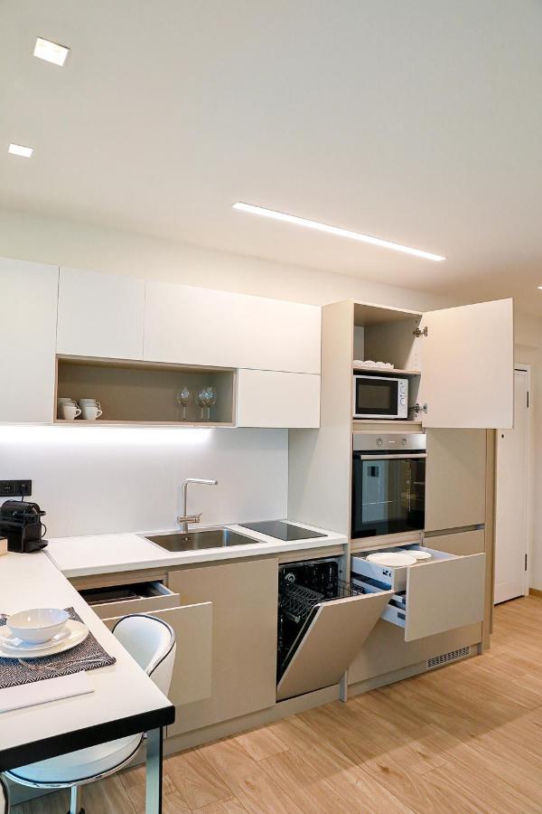 The First Key Luxury & Small Apartment In The Center Of Ксанти Экстерьер фото