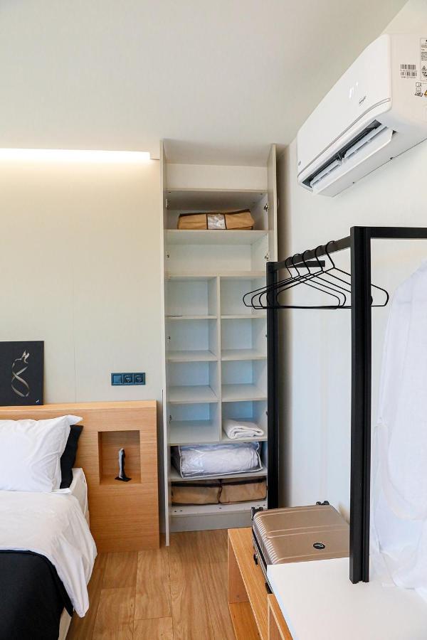 The First Key Luxury & Small Apartment In The Center Of Ксанти Экстерьер фото
