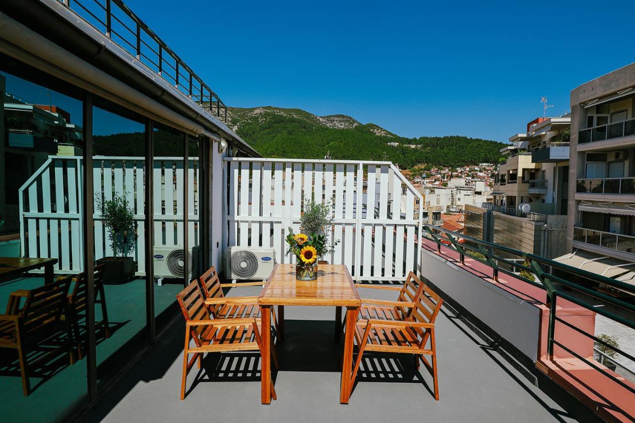 The First Key Luxury & Small Apartment In The Center Of Ксанти Экстерьер фото